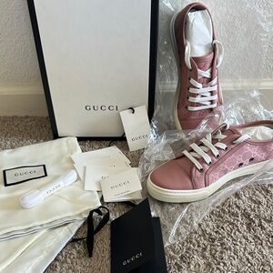 Gucci Tess S Gomma Women's Rose GG Monogram Sneakers Size‎ 37 / 7